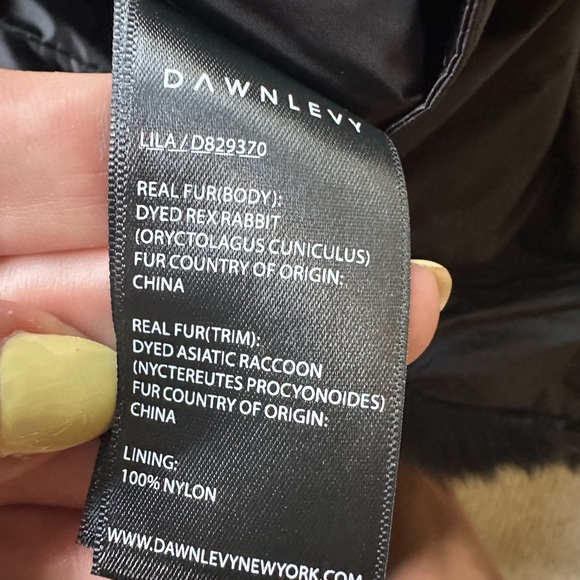 Dawn Levy fur hooded black vest - Picture 6 of 6